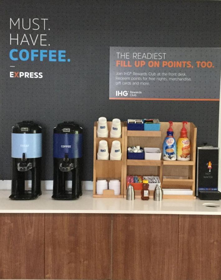 Holiday Inn Express Easton By Ihg Εξωτερικό φωτογραφία