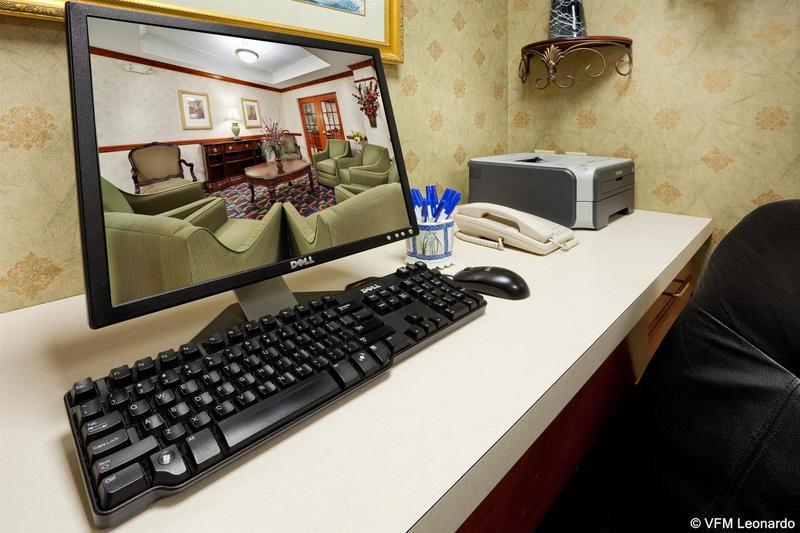 Holiday Inn Express Easton By Ihg Εξωτερικό φωτογραφία